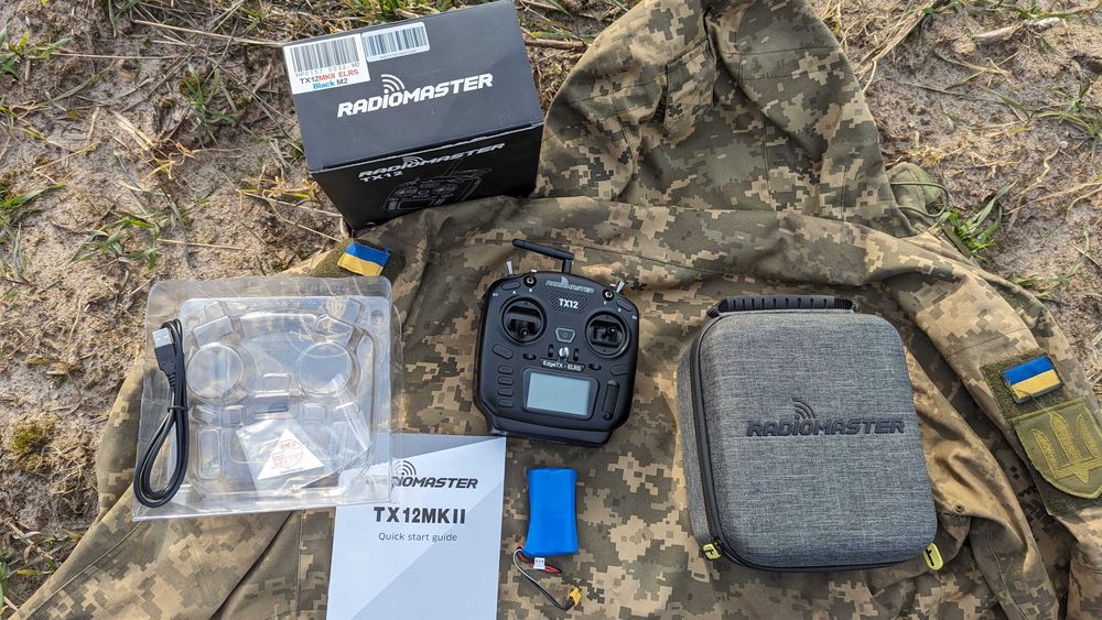 Пульт Radiomaster TX12 ELRS M2 управления FPV. Військовим аккуми безко