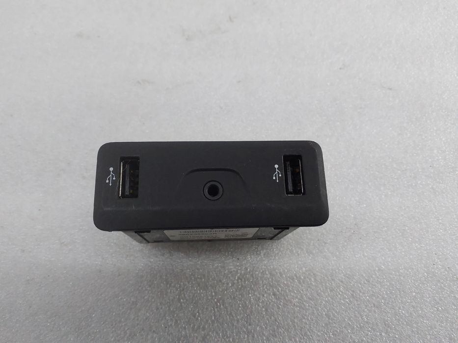 USB CONECÇAO RENAULT Megane IV (B9A/M_)