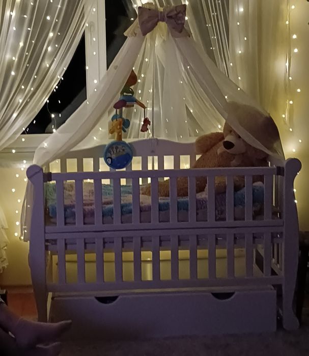 Колиска дитяча  мобіл у подарунок