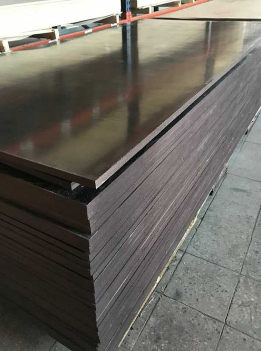 Sklejka szalunkowa 2,5x1,25m 21mm