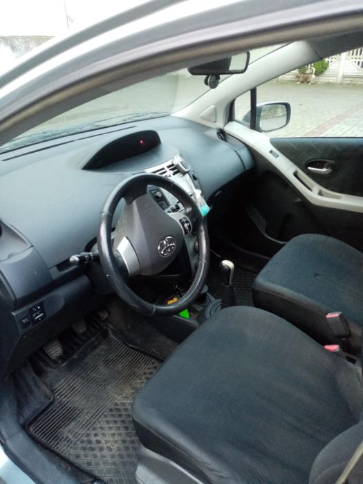 Toyota Yaris 2007 rok