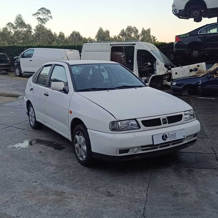 Seat Cordoba 1.4 de 1996 - Peças Usadas