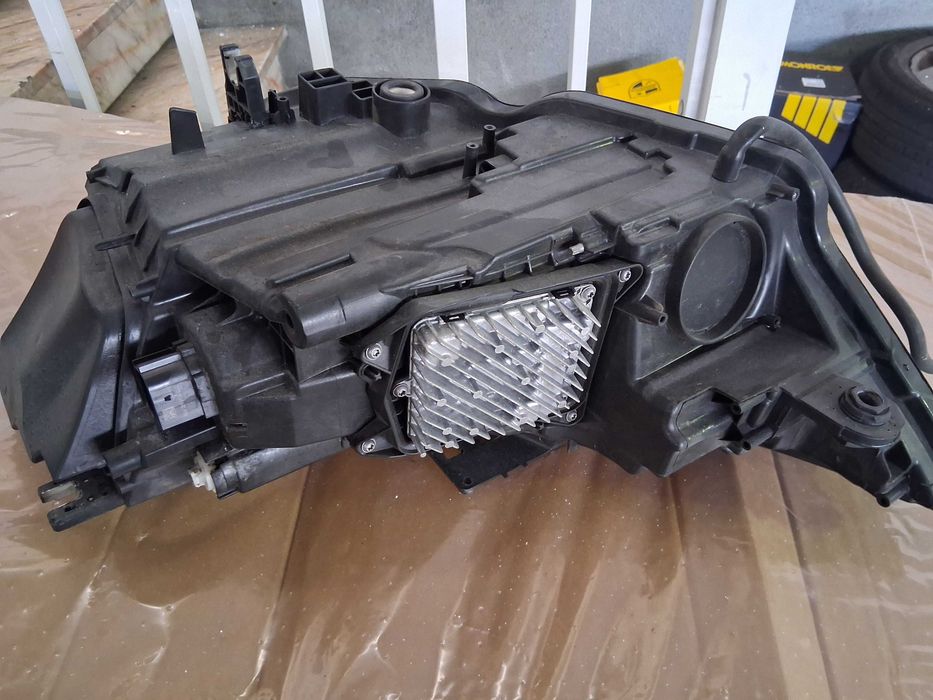 Farol Audi A6 C8 full led matrix