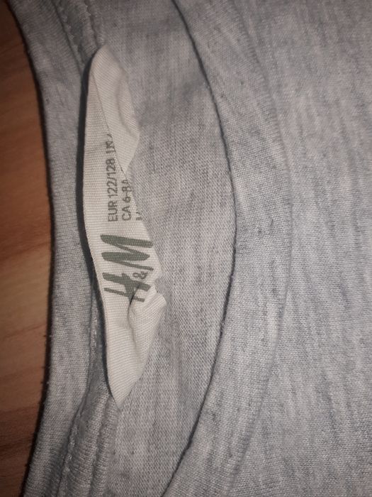 Bluzka H&M odwracanie cekiny 122-128 lalka