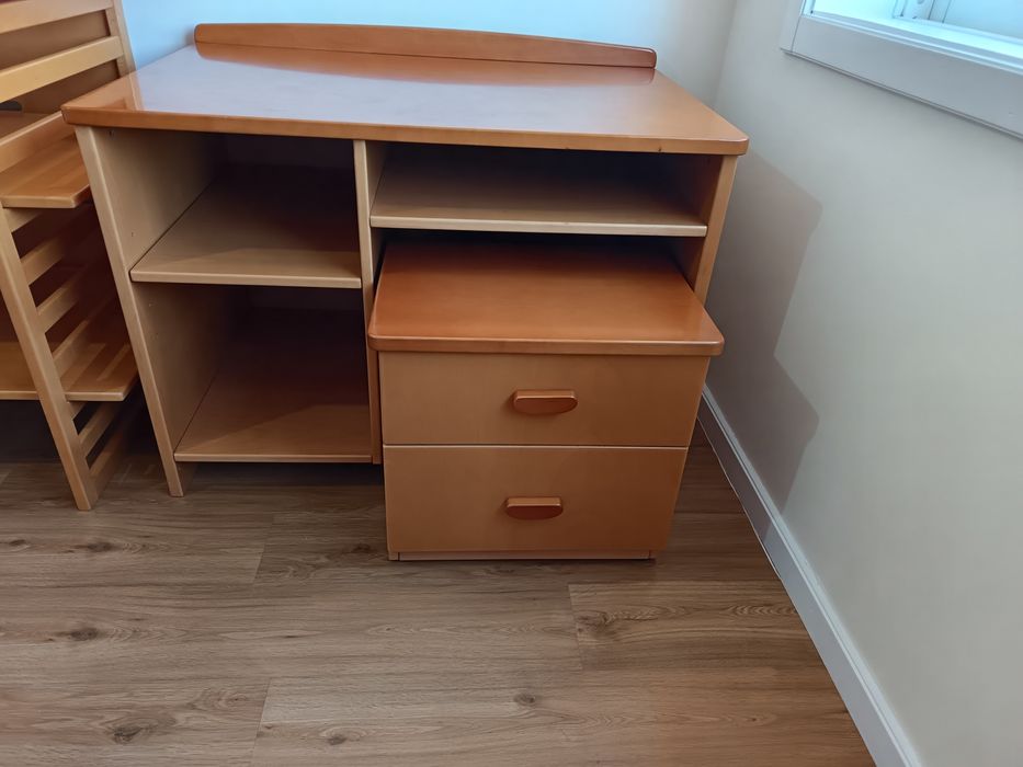 Mobiliário de quarto criança como novo