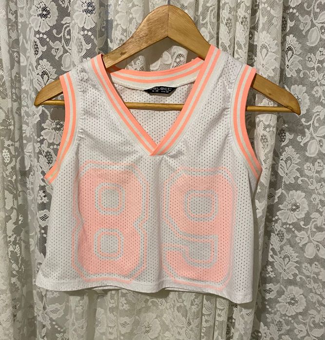 Спортивный топ 89