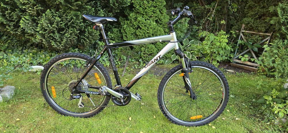 Giant rincon 26" aluminiowy L
