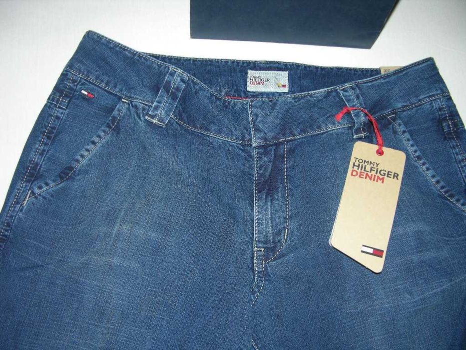 Tommy Hilfiger Jeansy Spodnie dzwony Nowe