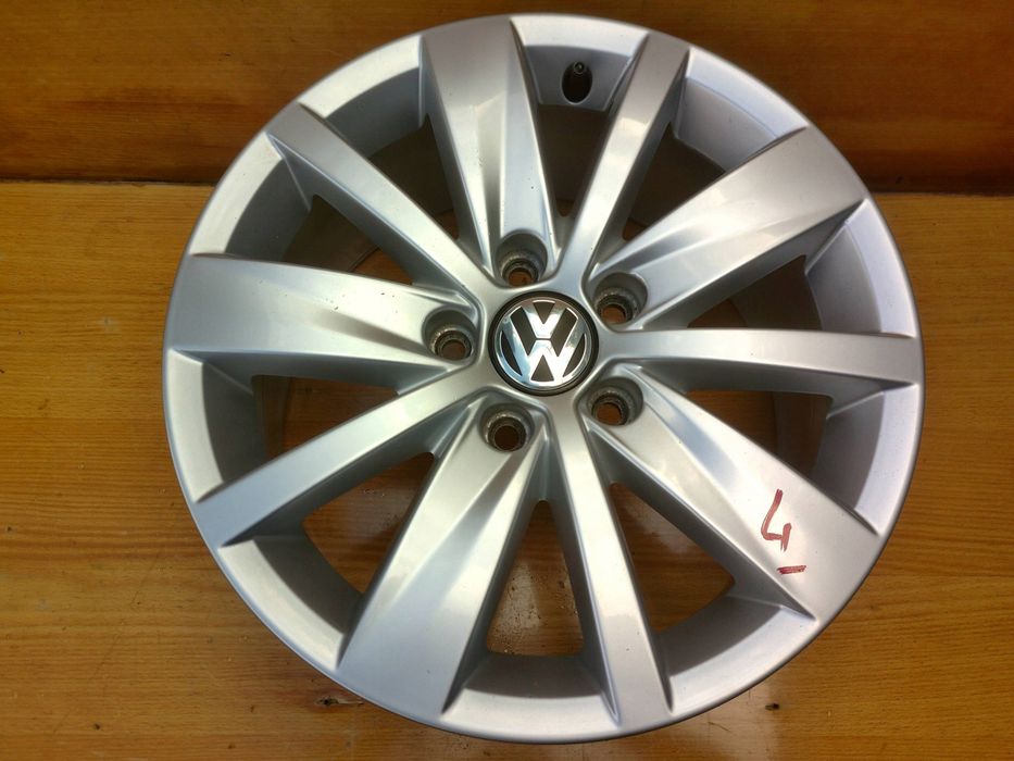 felga 3aa601025 vw passat b7 pojedyncza 7 x 16 et45 5x112 dekielek /3.4/