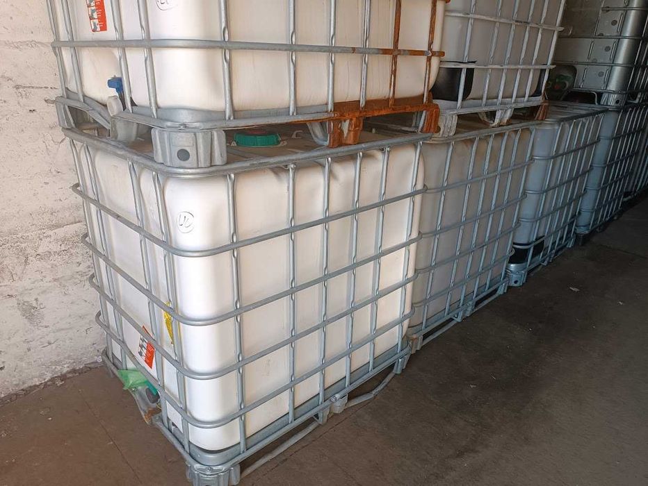 Sprzedam zbiorniki typu MAUZER