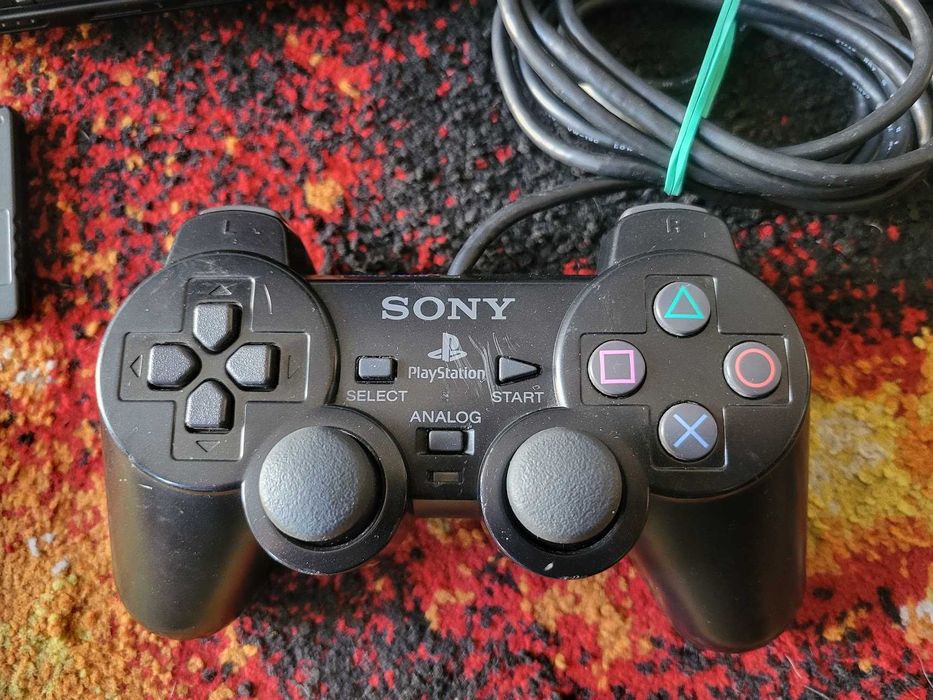 Konsola PlayStation 2 PS2 Slim SCPH-75004, Pad, Okablowanie, Karta 8MB