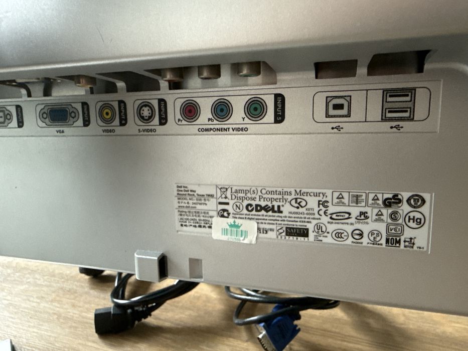 Monitor 24’ Dell 2407WFPb