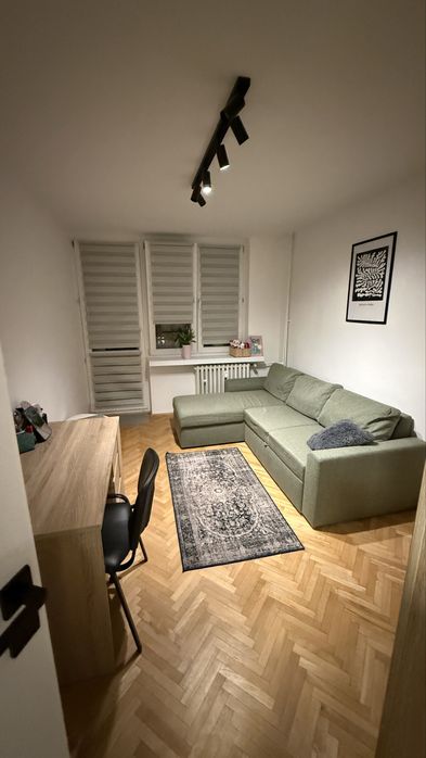 2 pokoje, ul.Irydiona