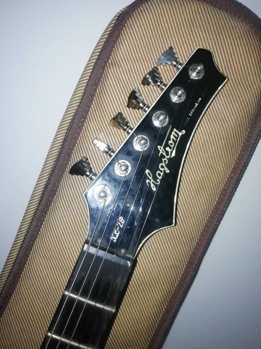 Guitarra Hagstrom Ultralux XL-2P, padrão Cosmic Black Burst