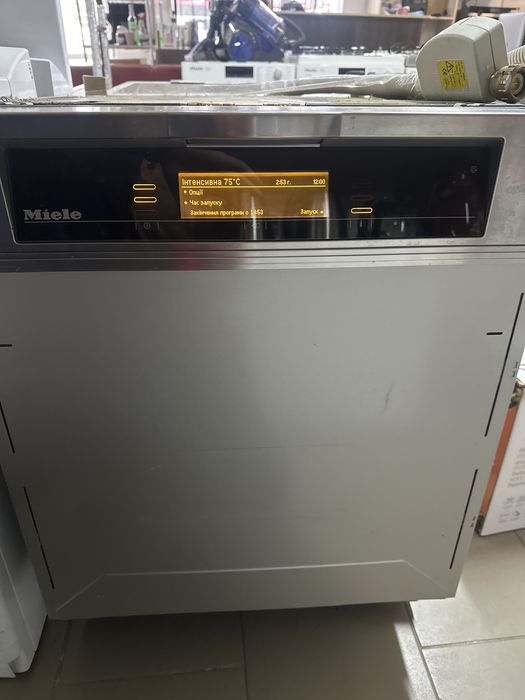 Посудомоечная машина посудомойка Міле
