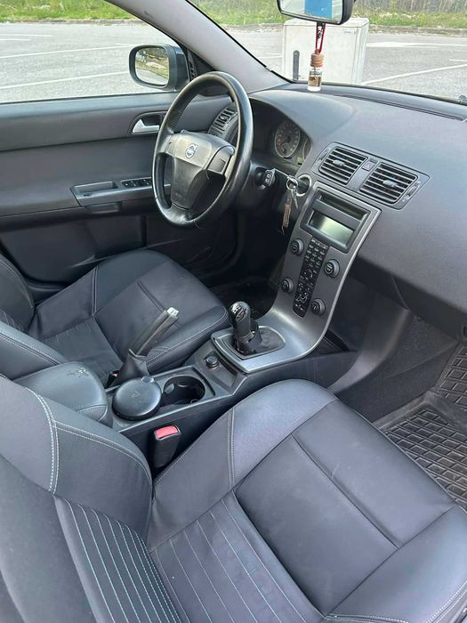 Volvo v50 com 270000