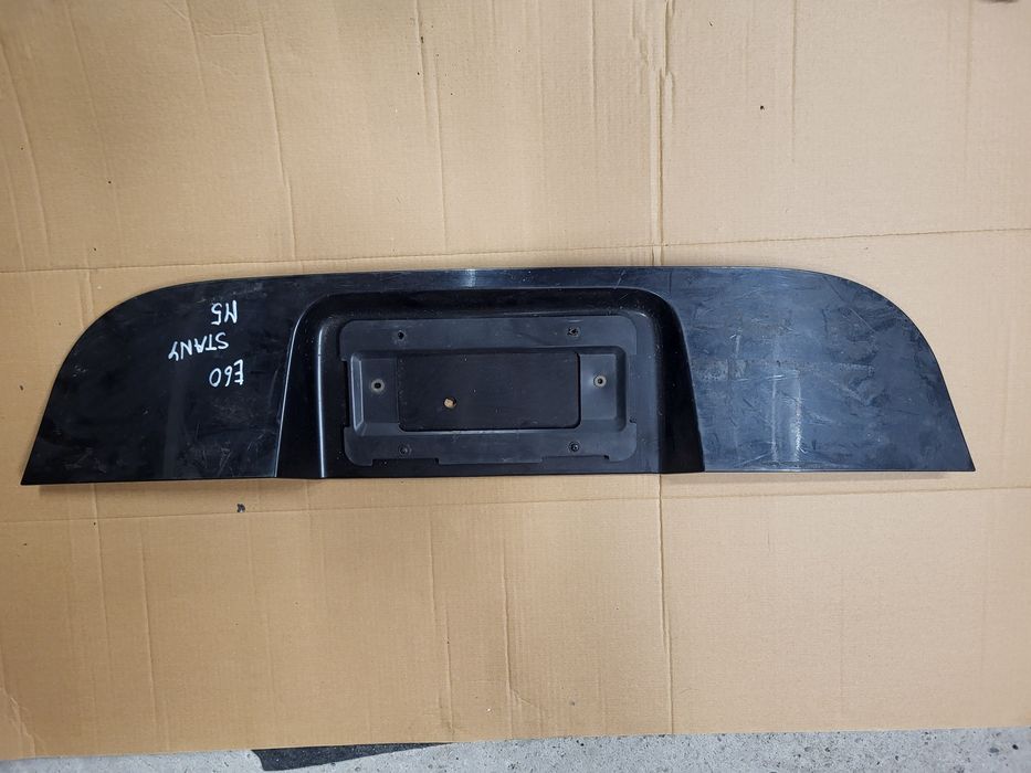 Blęda Klapy Bagażnika BMW m5 e60 USA