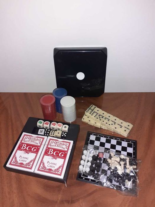 Подарок для коллег. Игровой куб, 6 игр в 1