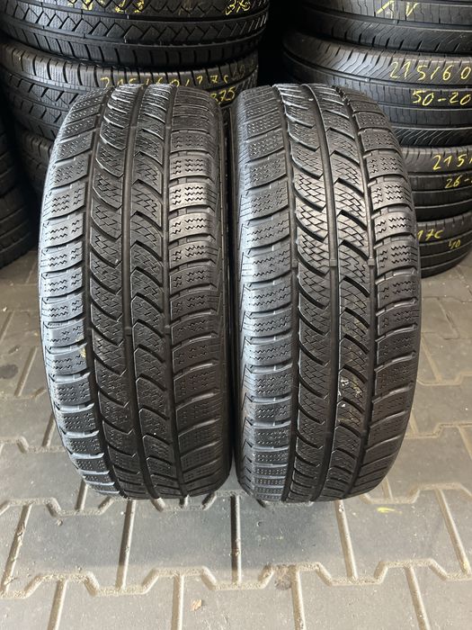 *Opony Continental 215/60/17C para