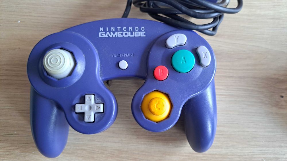 Konsola Nintendo GameCube + 2 pady + Mario Kart Double Dash + Zelda