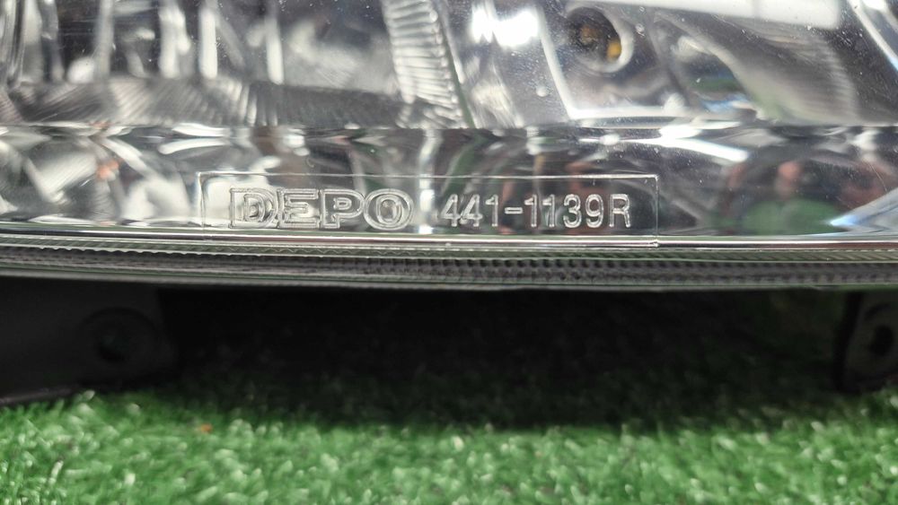 VW POLO III-04.97-10.01- ÓTICA/FAROL FRENTE DIREITA NOVO EMBALADO DEPO