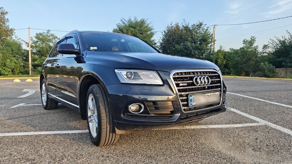 Продам своє авто, Audi q5 2016 року, перший продаж зареєстрований в 2017 р, у США, машинка пригнана з США в 2025 році
пошкодження мінімальні. Темний салон, коричневі шкіряні сидіння.
Встановлена європейська навігація, в мультимедіа перепрошита під наші радіочастоти, повністю обслужена, сів і поїхав.
Зроблено повне то.