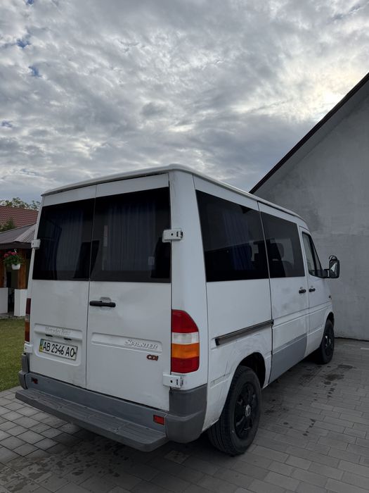 Спрінтер пасажир