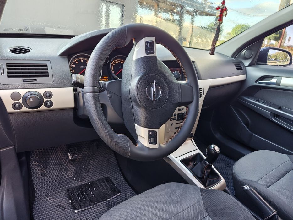 Продам Opel Astra 2007