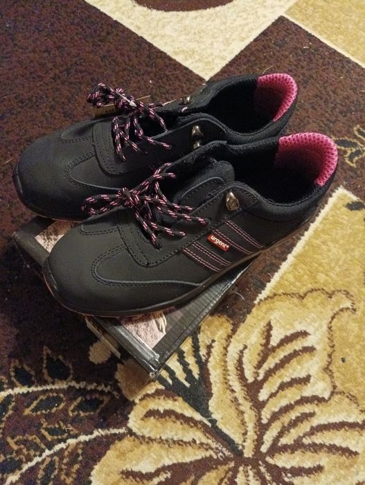 Buty nowe  robocze nr 41