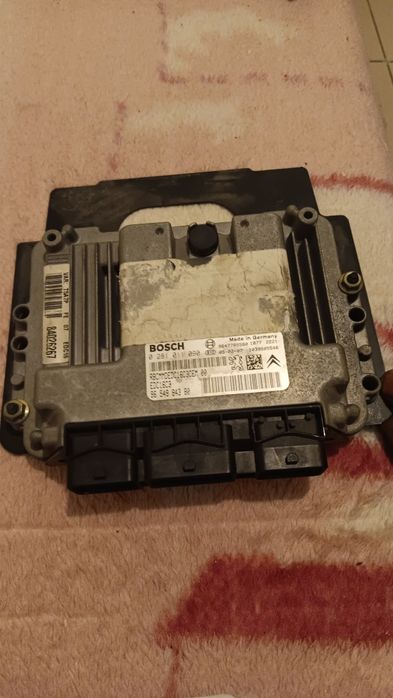centralina de motor Bosch EDC16C34 para veículos Peugeot/Citroën.
