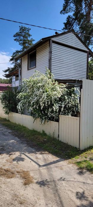 Продається будинок на причалі з прямим виходом на воду