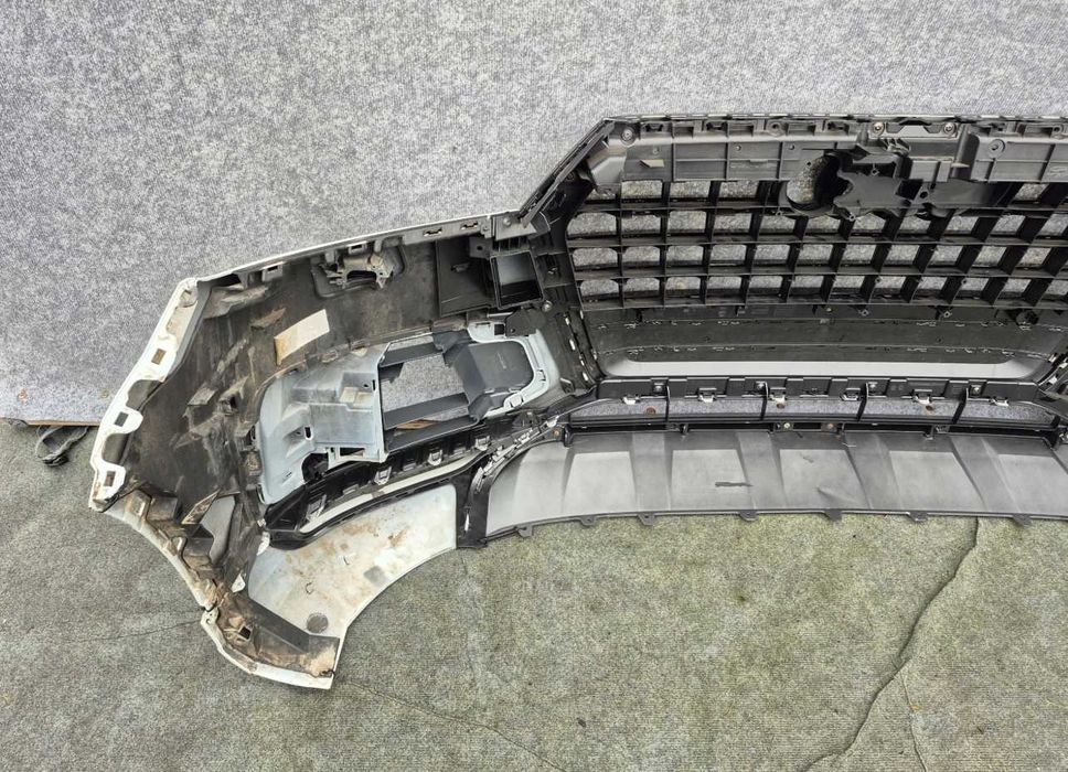 Передній передні Audi q7 4m 2016-2020