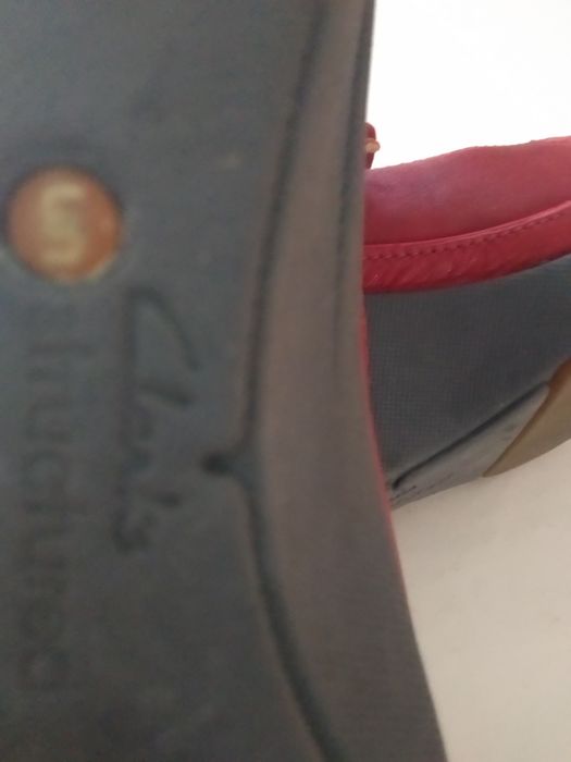 Туфлі жіночі фірми Clarks, шкіряні, дуже зручні на повсякдень