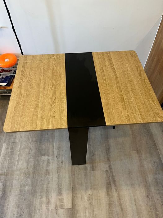 Mesa aparador moderno