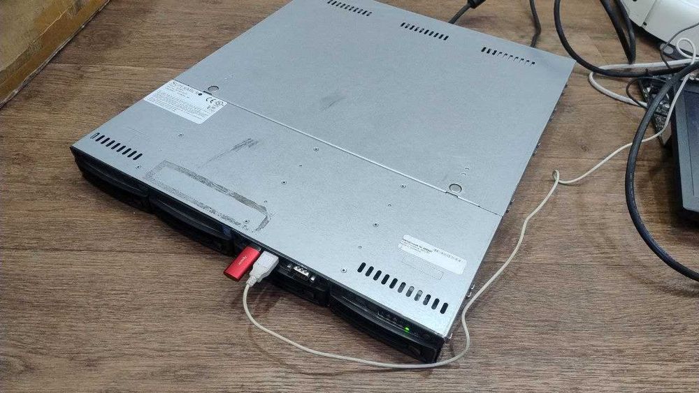 Сервер 1U Supermicro X8STI-F