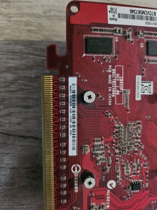 Karta graficzna Asus AMD Raden 5670