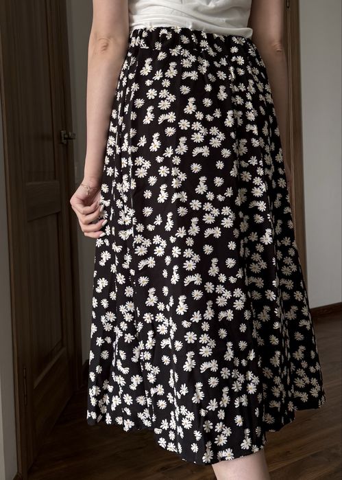 Спідниці літні. розмір м