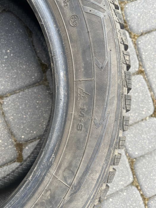 Opony 3 x GOODYEAR Ultra Grip 205/55R16