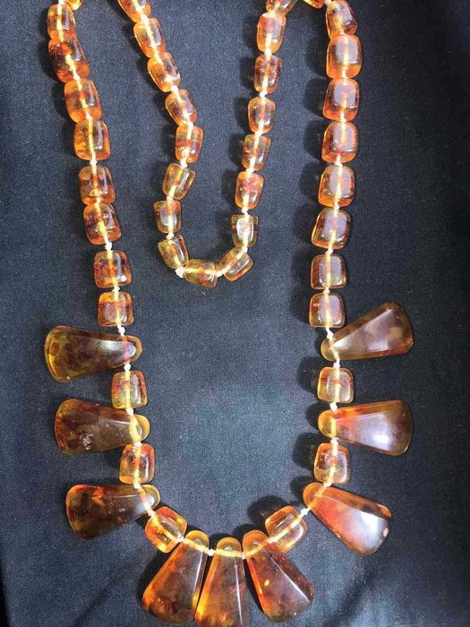 Уникальные бусы-колье из янтаря. 103 грамма.Винтаж.