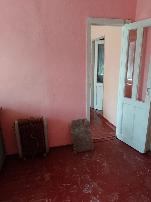 Будинок на тихій вулиці міста Путивль