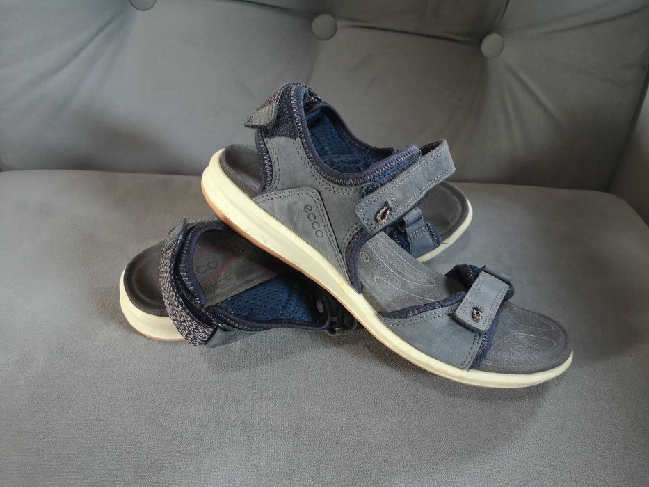 Buty ecco sandały r.39 skórzane