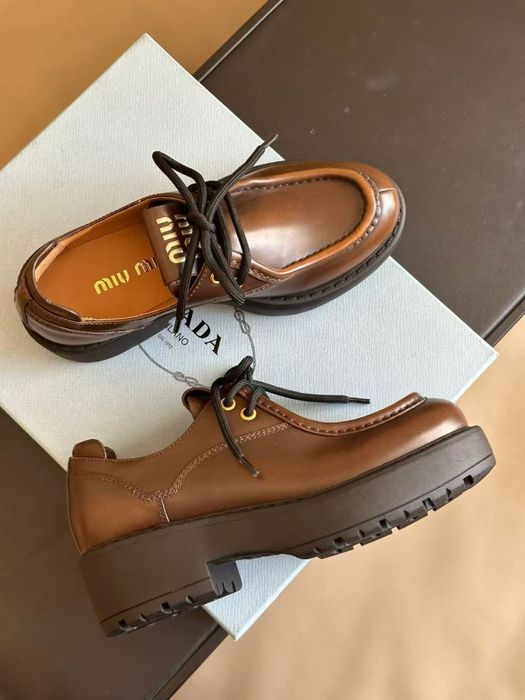 Półbuty Miu Miu Brown Leather