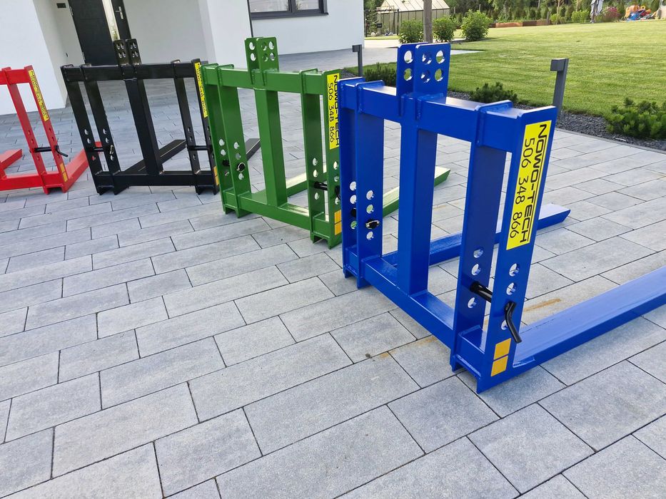 paleciak na tył ciągnika, widły do palet, 4 uchwyty mocujące, nowość