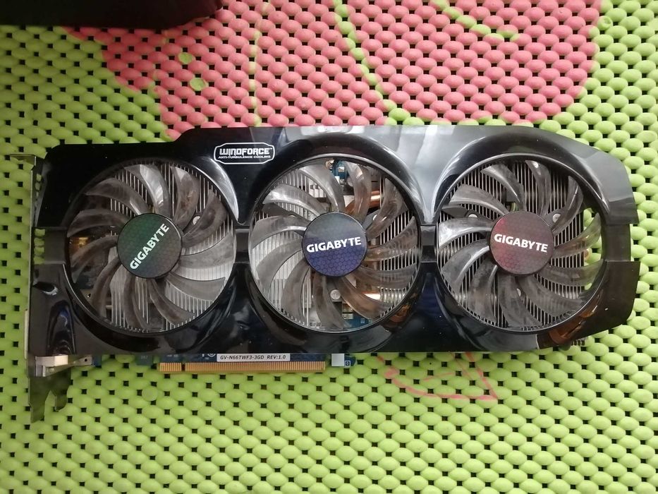 Видеокарта GIGABYTE GeForce GTX660 Ti