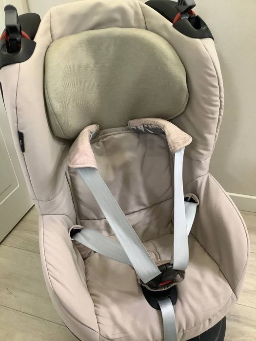 Автокресло Maxi-Cosi Tobi