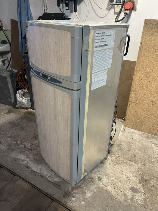 Lodowka thetford n175 gaz 12v 230v absorpcyjna kamper przyczepa