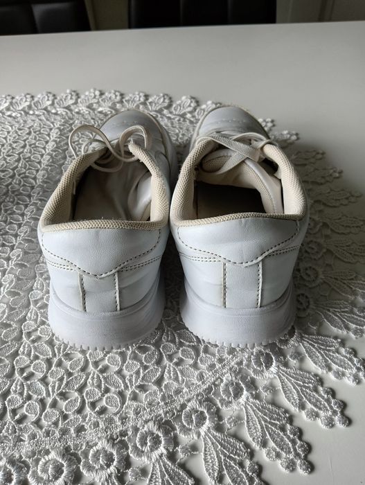 Buty sportowe dla dziewczynki