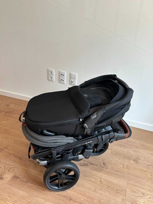 Carrinho Jane Trider + Matrix Light 2 (alcofa-auto), preto