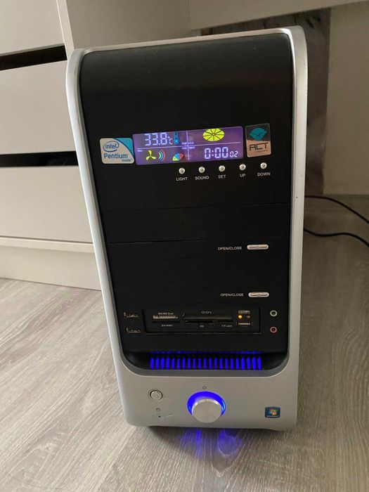 Komputer stacjonarny