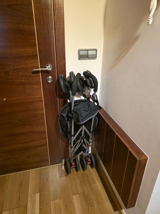 Carrinho bebe passeio - leve e compacto